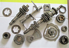 TRIUMPH T140 5 SPEED GEARBOX CLUSTER INTERNALS MOSTLY NEW STOCK