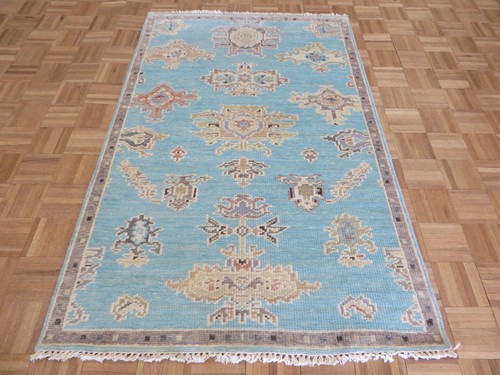 Hand knotted sky blue - sky,