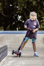 SmarTrike Extendable Scooter / Ride On. Ages up To 12 Years