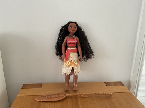 Disney store moana - store, doll