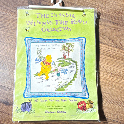 Designer stitches disney pooh - stitches,