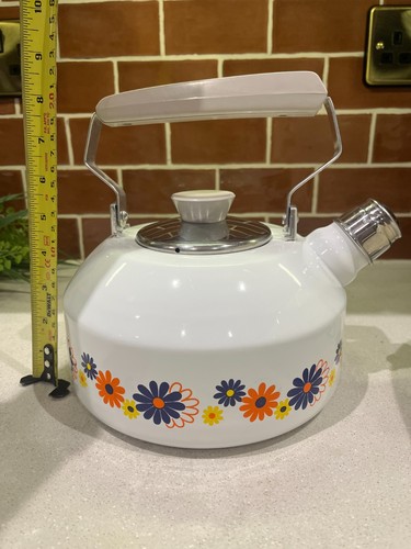 Vintage 1960 floral - floral, enamel
