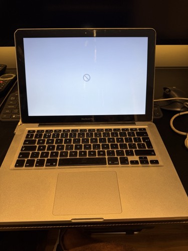 Apple mac book - book, 13”
