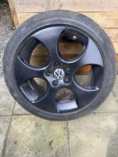 Volkswagen Golf GTI 17”
