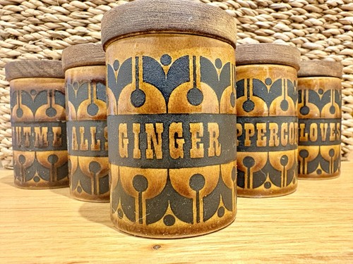 Hornsea pottery heirloom spice - pottery,