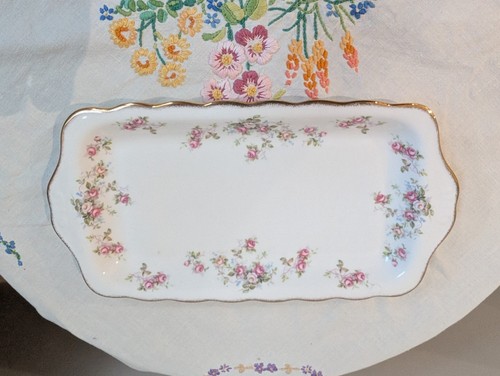 Vintage queens pink - queens,