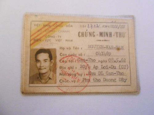 South vietnam war identity - south,