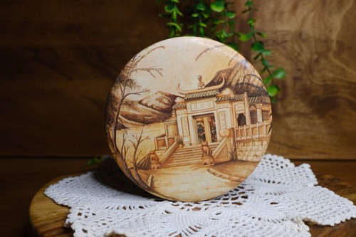 Vintage oriental temple round - oriental,