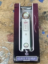 Road Signature 1/18 Scale