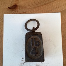  OLD SQUARE 4 POUND RING TOP SCALE WEIGHT  