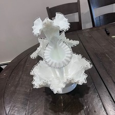 Fenton Milk Glass 4 Horn