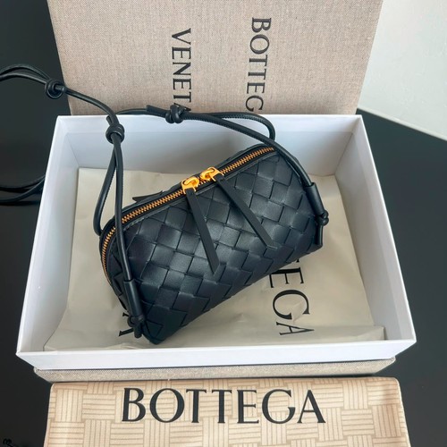 Bottega veneta concert pouch - bottega,
