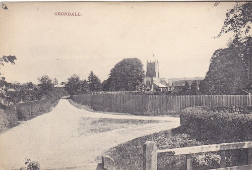 Crondall old postcard - crondall,, shows