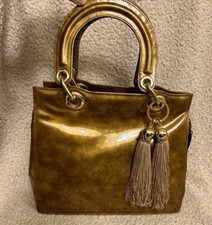 Stuart Weitzman Russell & Bromley Stunning Gold Metallic Bag Leather Made Spain