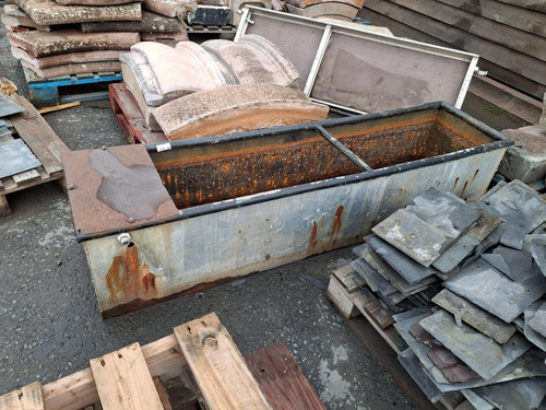 Reclaimed galvanised water - reclaimed,