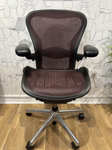 Herman miller aeron medium - herman,