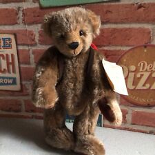 Dean’s Bear Essential Gustav.