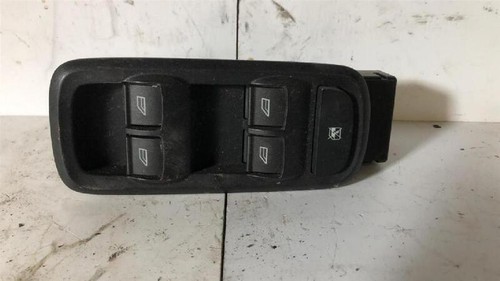 1547738 front left power