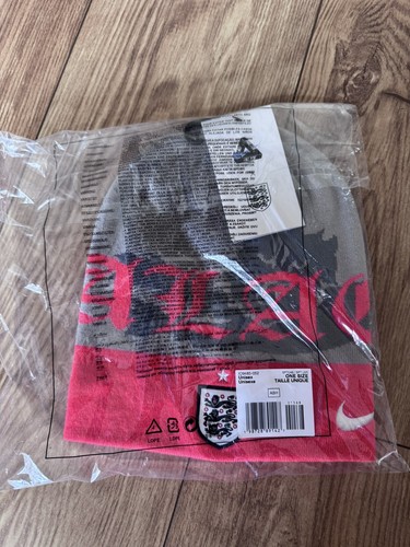 Nike palace england three - palace,