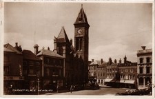 PC BERKSHIRE NEWBURY MARKET PLACE REAL PHOTO ENGLAND (u15190)