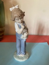 Nao Lladro Girl With Doll At