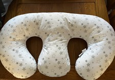 Twin feeding cushion