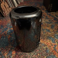 Apple Mac Pro Xeon  3.5GHz 6 Core intel Xeon E5  32GB RAM 500gb hdd music prod