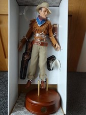 VINTAGE 1990's FRANKLIN MINT JOHN WAYNE "HONDO" HEIRLOOM PORCELAIN DOLL 18" TALL