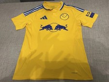 Leeds United away shirt 24/25