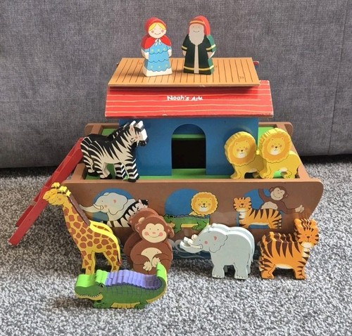 Vtg wooden noahs ark set - noahs,