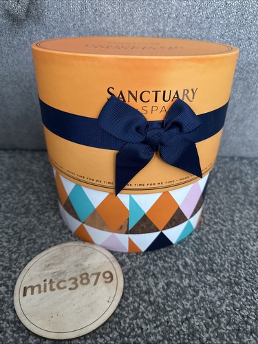 Sanctuary spa pamper - spa, me