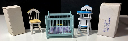 Vintage dollhouse furniture - vintage,