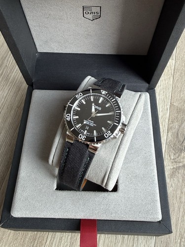 Oris aquis date x straps - date,,