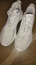 size 10 1/2 mens shoes
