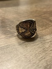 Clocks And Colours Ring Petes