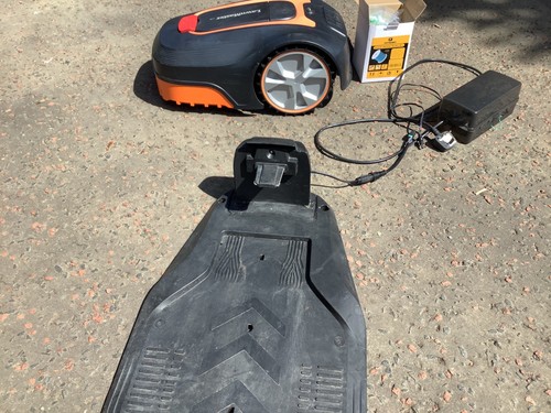 Robotic lawn mower lawnmaster - robotic,