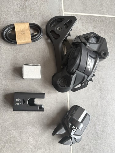 Shimano m8250 di2 wireless - shimano,
