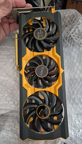 Sapphire amd radeon toxic - sapphire, r9
