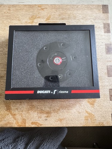 Ducati rizoma fuel cap - rizoma,