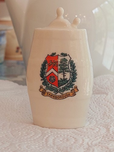 Goss crested china - goss,