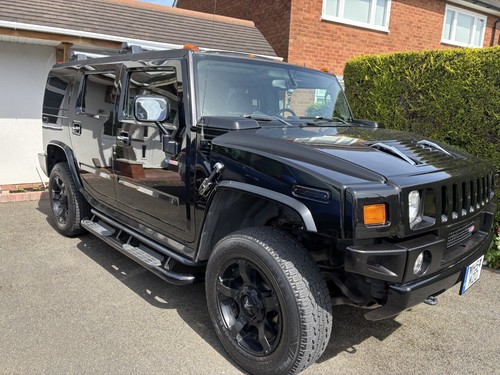 Hummer 2004 black - h2,