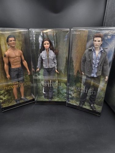 Twilight new moon barbie - &,