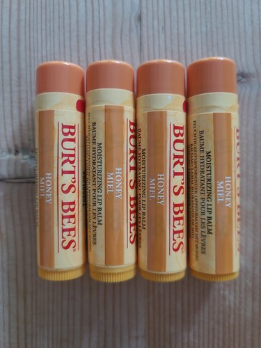 Burt bees moisturizing lip - bees,