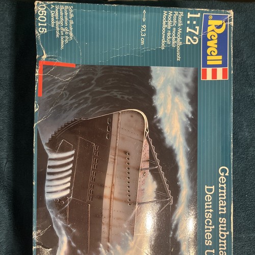 Revell german submarine - 1:72,
