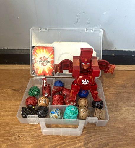 Bakugan mixed lot figures - bakugan, &