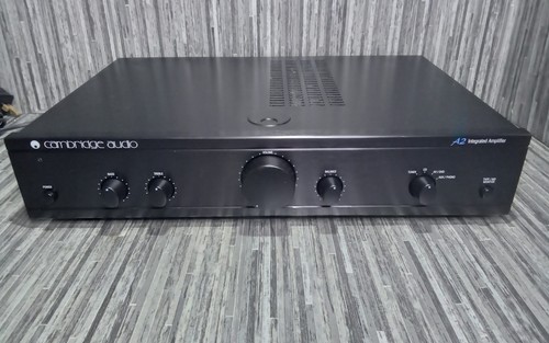 Cambridge audio amplifier - audio,