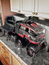 Crimson Convoy — Bespoke Armoured Carrier 1:18, Hand-Painted One-Off Star Wars