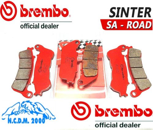 Brembo brake pads kit - kit, front