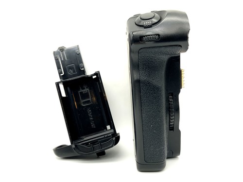 Aka bg5 battery grip for - battery,