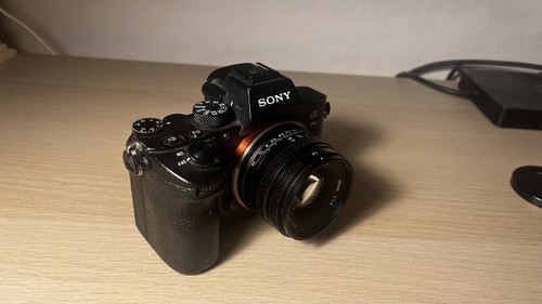 Song iii mirrorless digital - a7,